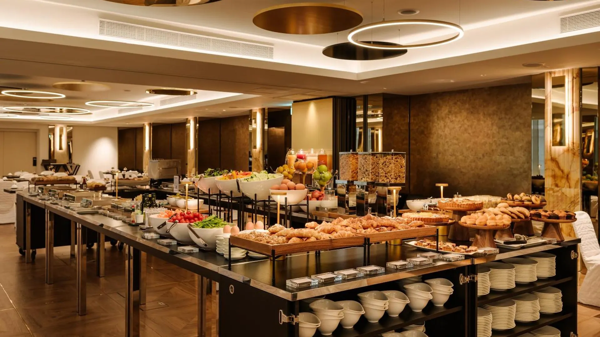 Hotel Dei Cavalieri Milano Duomo 4*, מילאנו